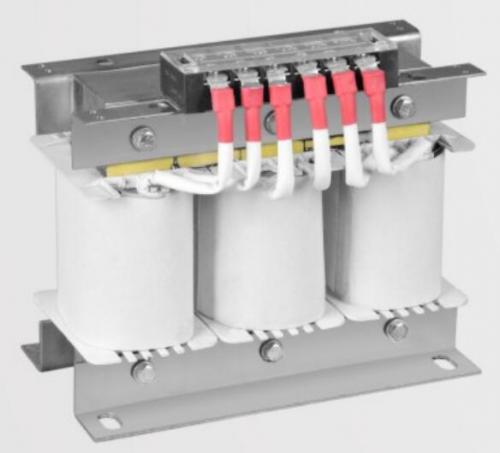 Three-phase reactor